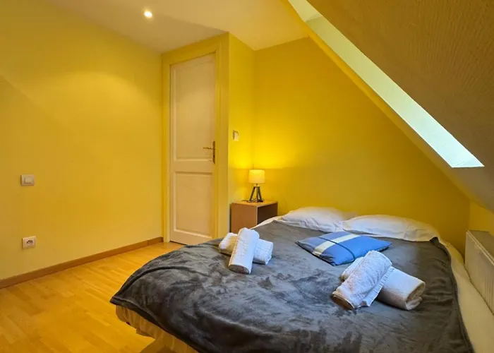 Dom wakacyjny Le Colmarien - Hypercentre - Free Parking - Terrasse *